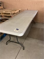 8 foot long table