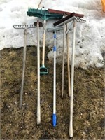 Rake, Hoes, Snow Shovel, Broom, Squeegie (7)