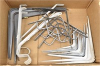 (22) Shelf Brackets, Various Sizes