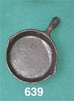 Mini WROUGHT IRON RANGE CO. frying pan