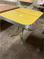 Mid century Moder yellow and Chrome Table