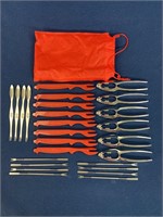(26) Piece SHELL SHACK Seafood Tools, Crab