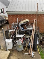 Scrap pile - Estimated $100 scrap