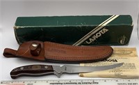 Lakota Knife with case