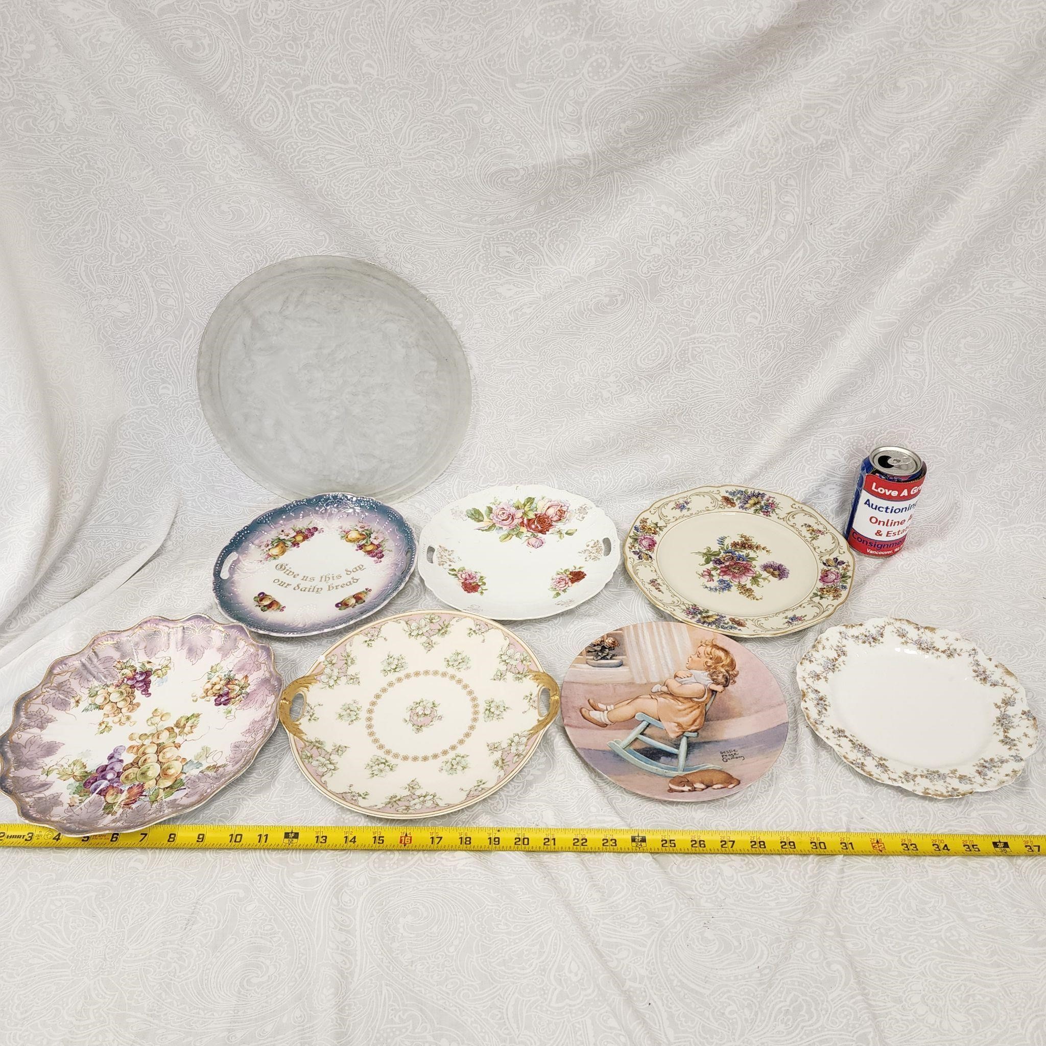 Variety Of Vintage Plates & Wall Decor