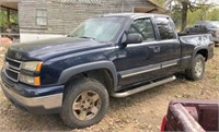 06 Chevy Silv.  Z71 runs , drives -no known issues