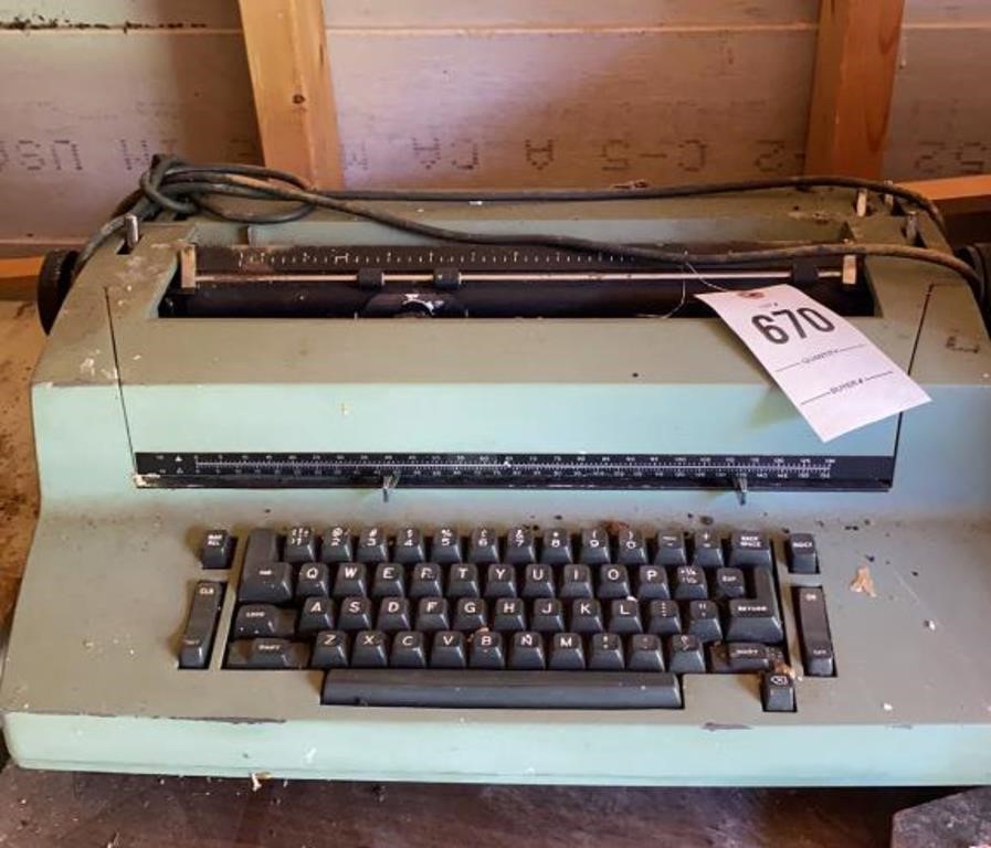 Type writing machine