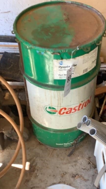 Castrol can with lid