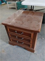 End Table / Nightstand