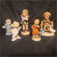 5 porcelain figurines.