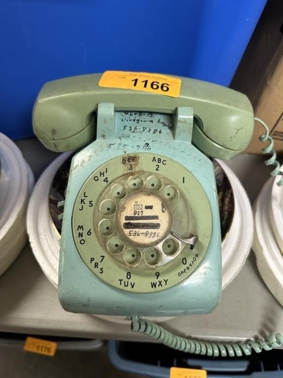 VINTAGE ROTARY TELEPHONE