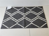 Project 62 Accent Rug 20x35 in