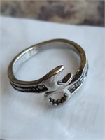 Wrench Ring, yes I said a ring that looks like a