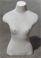 (JK) Women's Bust. Dressmaker Form.  Size 6-8. 24