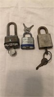 3 padlocks with keys