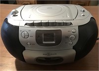 PRESIDIAN CD AM/FM CASSETTE PLAYER