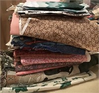 LOT OF SEWING FABRIC ASSORTED