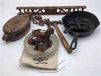 (Q) Vtg Level, Pulley, Wood Coasters , Ashtray,