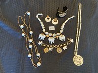 Faux Ivory Elephant Necklace Bracelet+