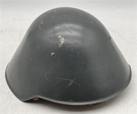 (RL) East German NVA Steel Helmet