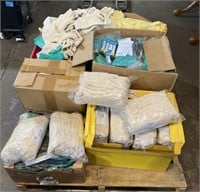 (L) Pallet With Gloves , Rags and more