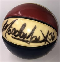 Meadowlark Lemon Globe Trotters Auto Basketball