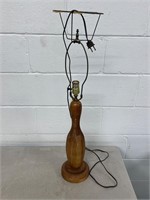 Vintage bowling pin lamp (needs rewired)