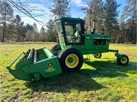 John Deere Windrower 3830 w/ 300 GSS Header