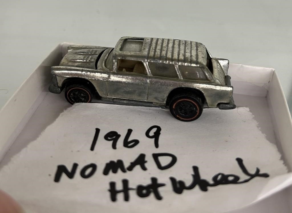 Hot Wheels Die Cast Red Line 'Classic Nomad' Race