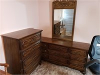 2-Pc Vintage Bedroom Set