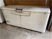 Vintage Chest Freezer, Amana Deep Freezer,