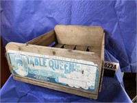 Vintage Grape Crate, Table Queen,