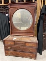 Ornate Dresser with Mirror 45.5x19x27 see des