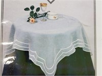 Table cloth Topper in Package