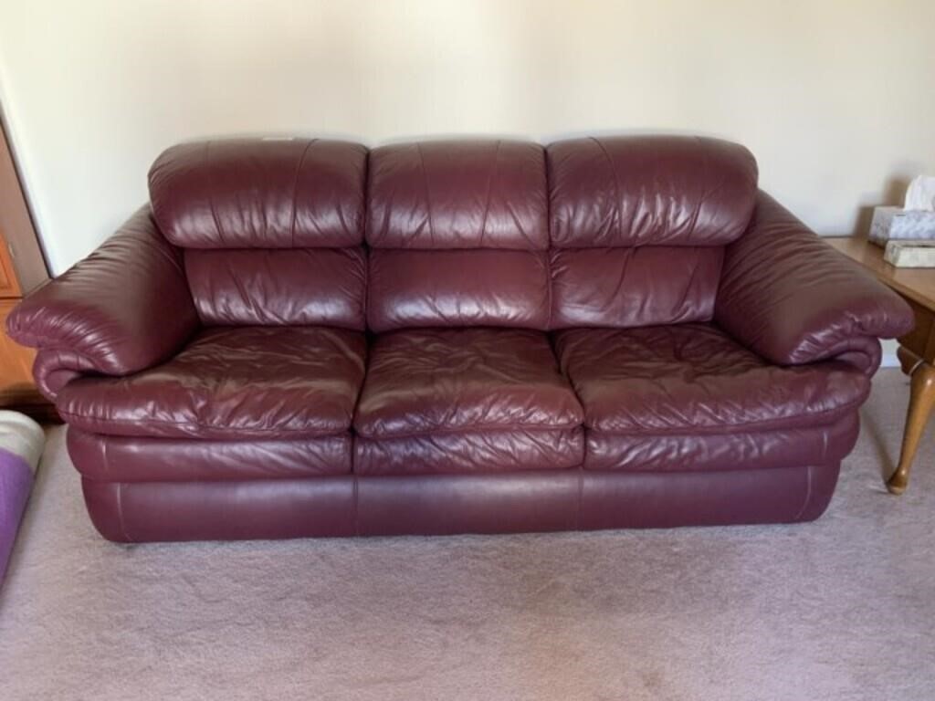 Leather Couch (40"D x 92"W) c/w Throw Pillows