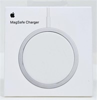 BRAND NEW APPLE CHARGER