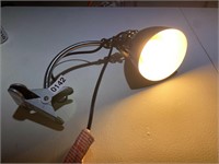 (WORKS) Clip on Lamp