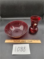 Ruby Red Vase and Bowl