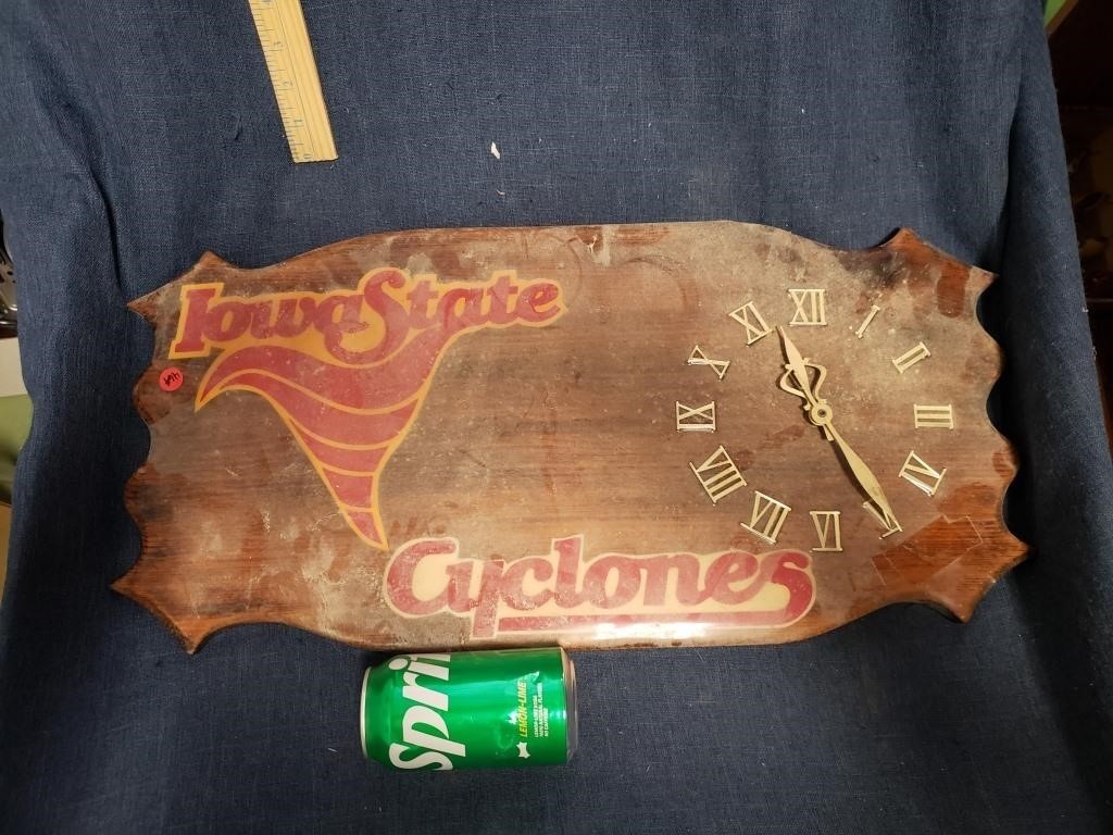 Iowa State Cyclone Wooden Vintage Clock