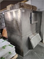 Large Ice Bin w 2 flap door for Shovel