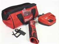 Milwaukee M12 Multitool & Battery Charger