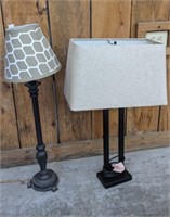 2 TABLE LAMPS