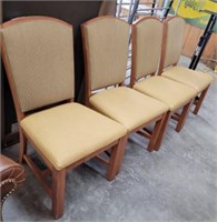 4 WOOD FRAME CHAIRS W/ UPHOLSTERED SEATS/BACKS