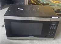 SAMSUNG COUNTER TOP MICROWAVE