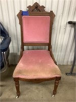 Victorian carved parlor chair
