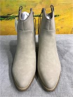 A.N.A Womens Cowboy Delno Taupe Boots SZ 9 M