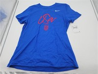 NEW Nike Women's USA T-Shirt - M