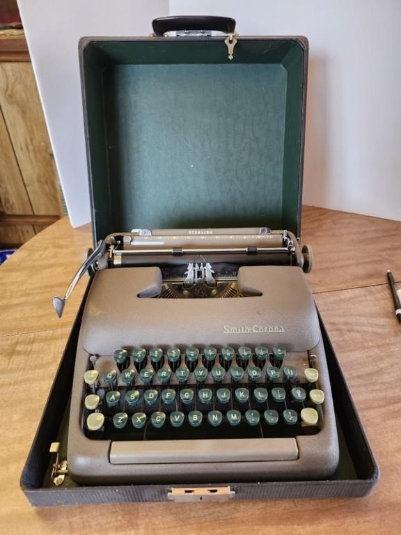 Smith Corona Sterling Typewriter & case