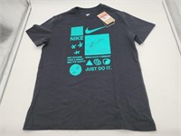 NEW Nike Kids' T-Shirt - L