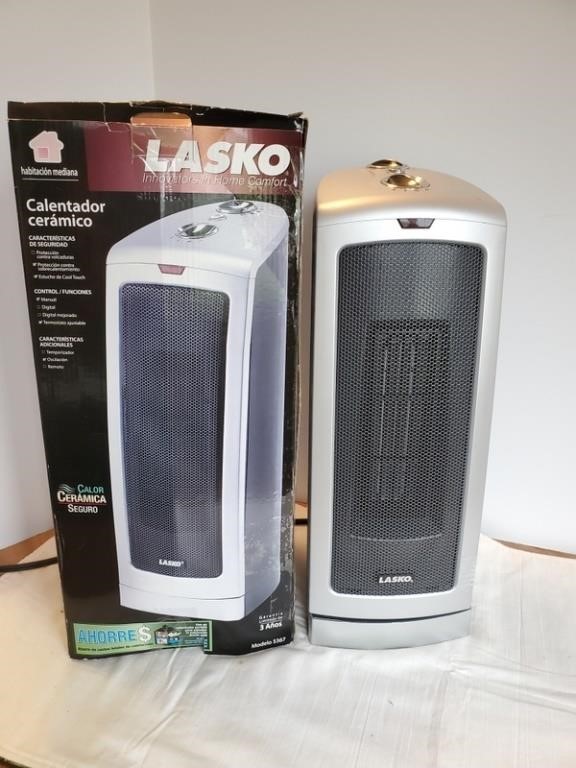 Lasko Electric Heater - working
